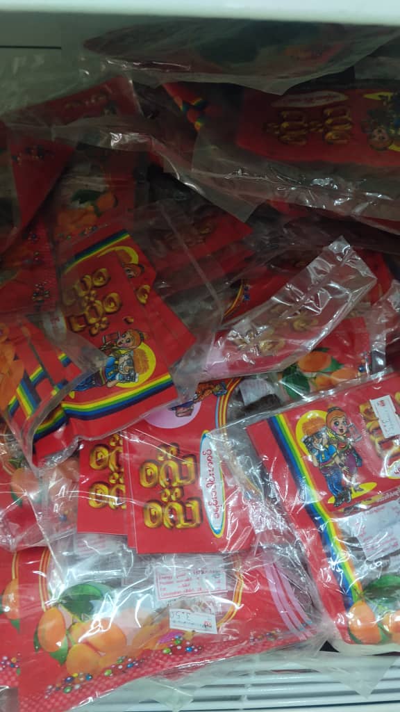 Traditional Assorted Jaggery Fruit Candy Sachet
